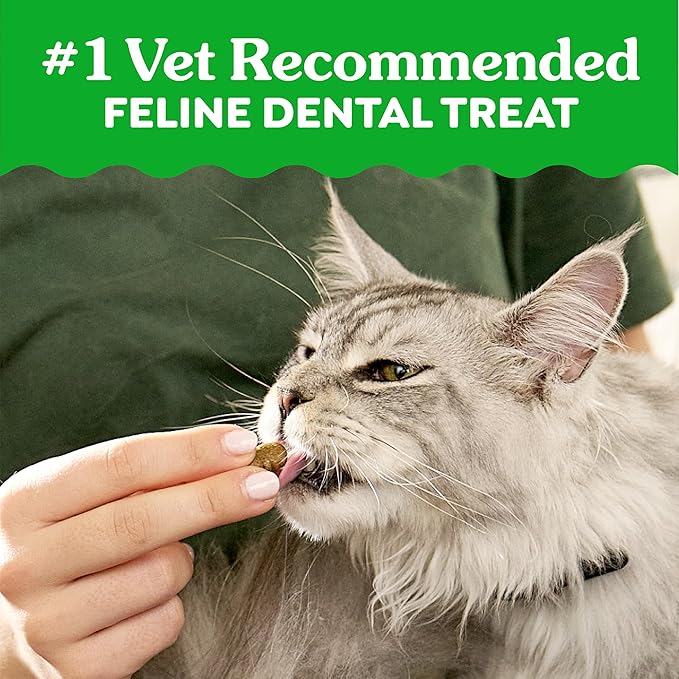 Greenies Cat Treats, Veterinarian-Recommended Adult Natural Dental Cat Treats, Tempting Tuna Flavor, 21 oz. Tub
